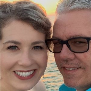 Meet your Posher, Cassandra